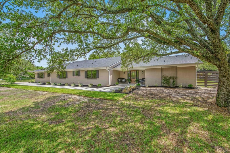 743 Rosemary DR, Bryan, TX 77802