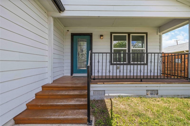 400 Booth ST, Taylor, TX 76574