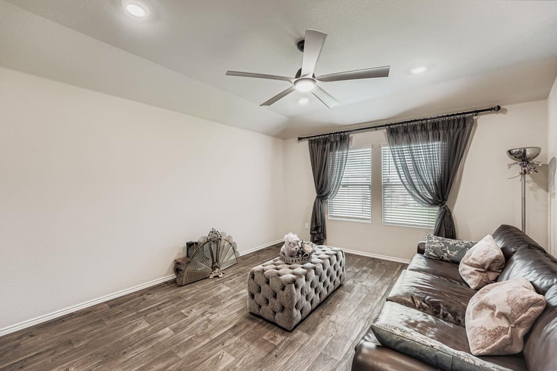 6008 Shanjia DR, Austin, TX 78724