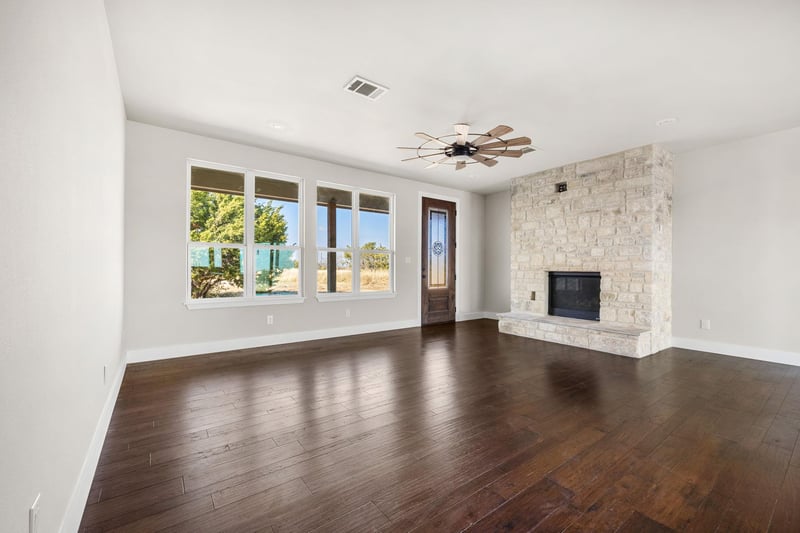 5777 County Road 236 RD, Liberty Hill, TX 78642