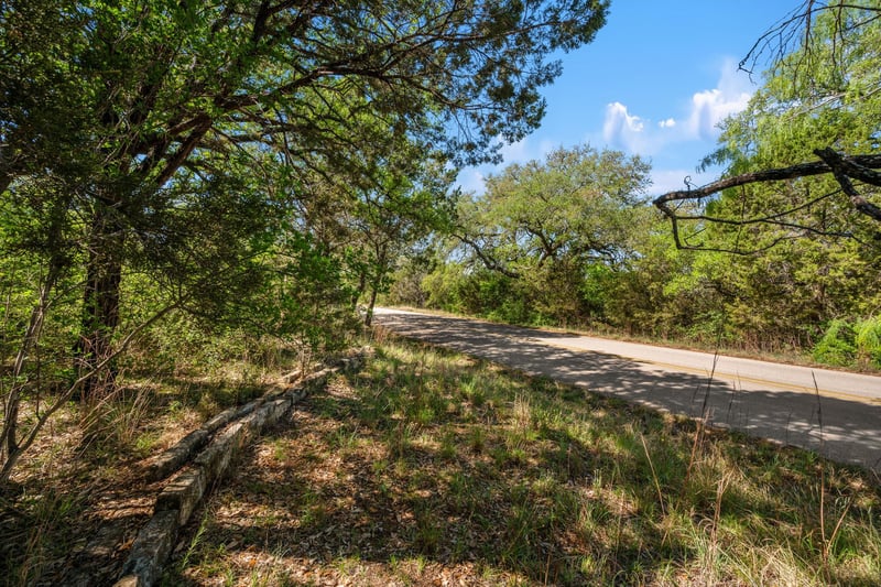 5905 Shaw DR, Marble Falls, TX 78654