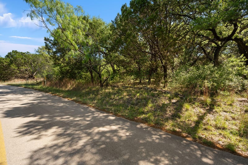 5905 Shaw DR, Marble Falls, TX 78654