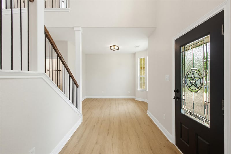 302 Deepwood DR, Georgetown, TX 78628
