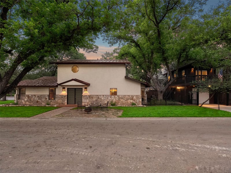 299 W Edgewater TER, New Braunfels, TX 78130