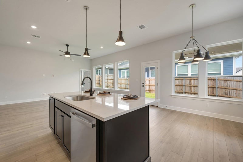 311 Flowering Senna DR, Buda, TX 78610