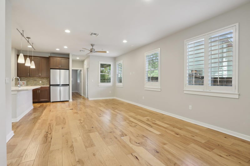 4008 Valley View RD #A, Austin, TX 78704