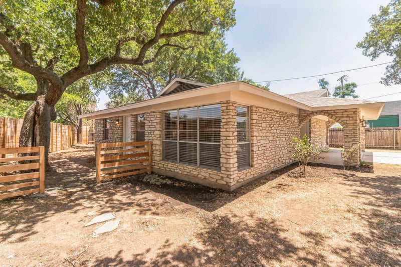 1509 Park LN, Georgetown, TX 78628