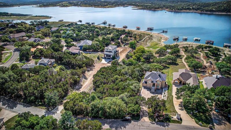 400 Lakefront DR, Lago Vista, TX 78645