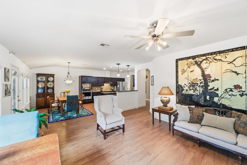 2602 Warren CV, Lago Vista, TX 78645