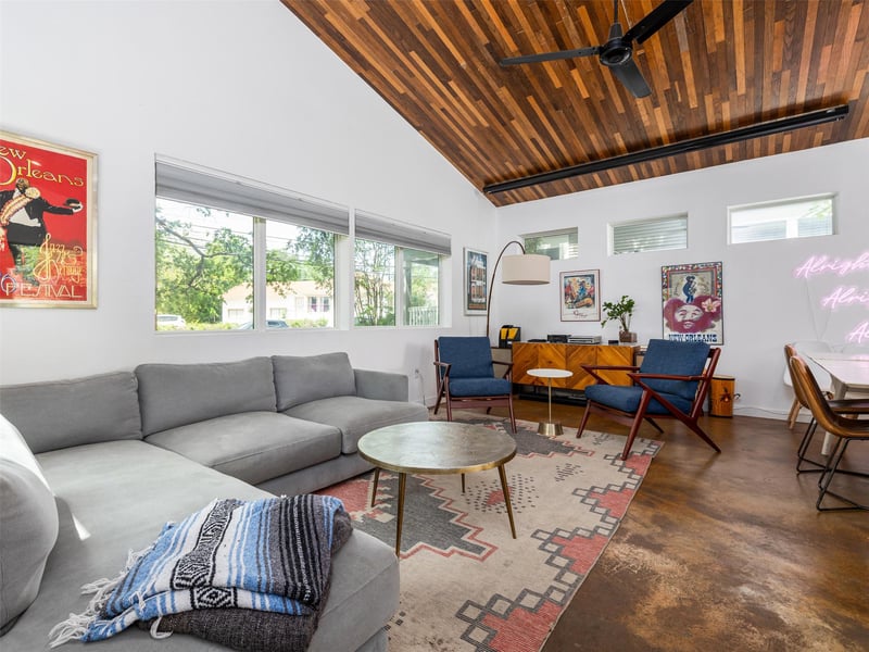 1109 Angelina ST, Austin, TX 78702