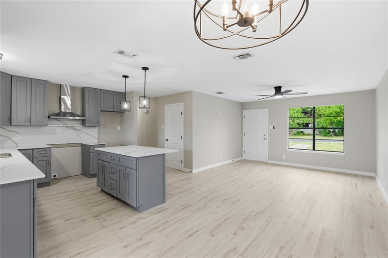 1841 Twin Oaks, Kingsland, TX 78639