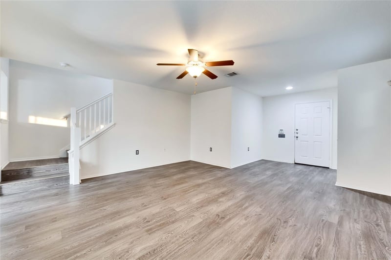 9004 Bird Brook LN, Austin, TX 78747