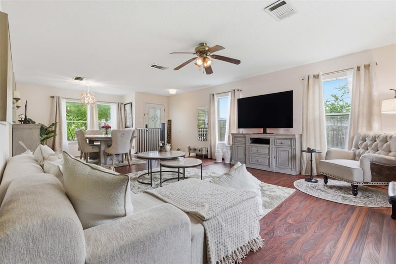 2900 Donnell DR, Round Rock, TX 78664