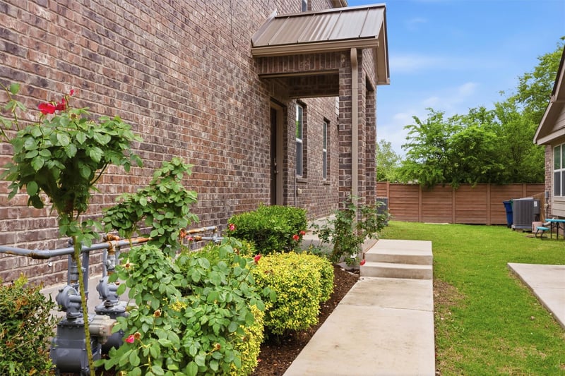 17301 Leafroller DR #A, Pflugerville, TX 78660