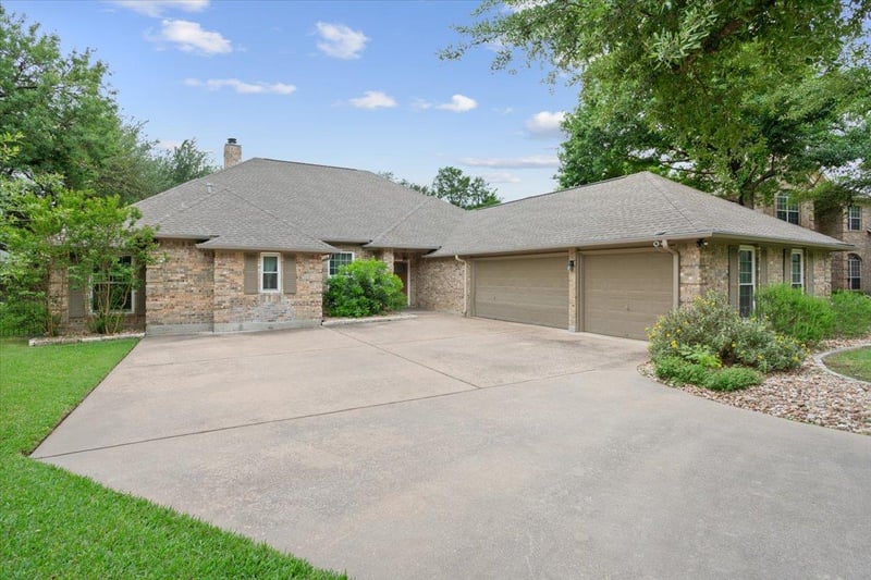 23 Meadow Rn, Round Rock, TX 78664