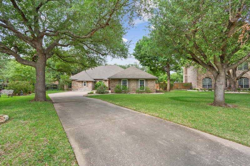 23 Meadow Rn, Round Rock, TX 78664