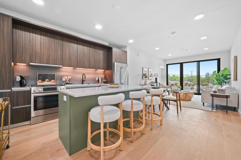 2209 1st ST #209, Austin, TX 78704