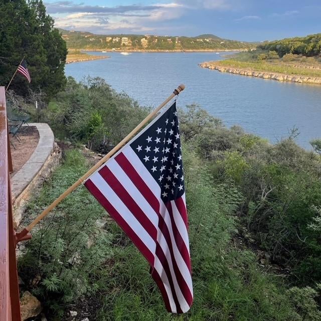17803 Moon Rise CV, Jonestown, TX 78645