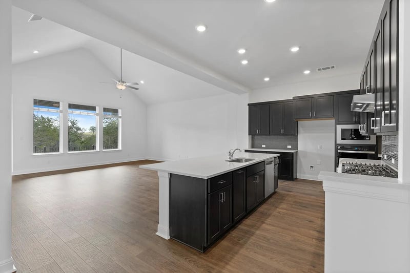 116 Silverbell LN, Bastrop, TX 78602