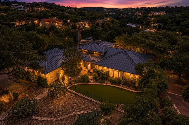 917 Challenger , Lakeway, TX 78734