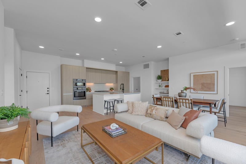 2209 1st ST #403, Austin, TX 78704