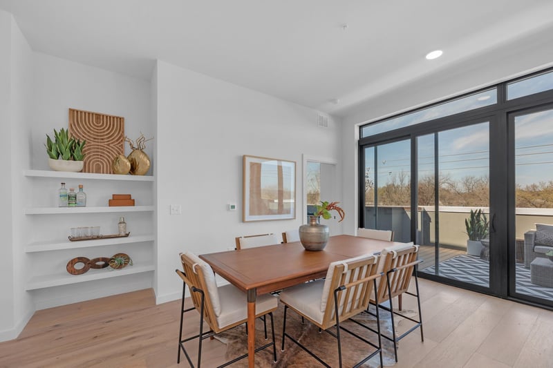 2209 1st ST #403, Austin, TX 78704