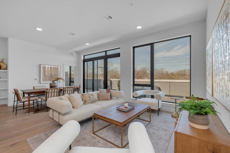 2209 1st ST #403, Austin, TX 78704