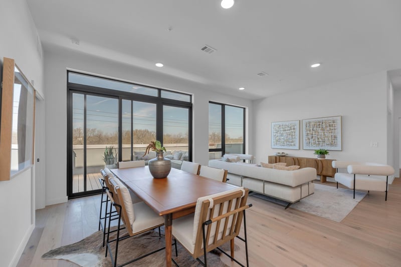 2209 1st ST #403, Austin, TX 78704