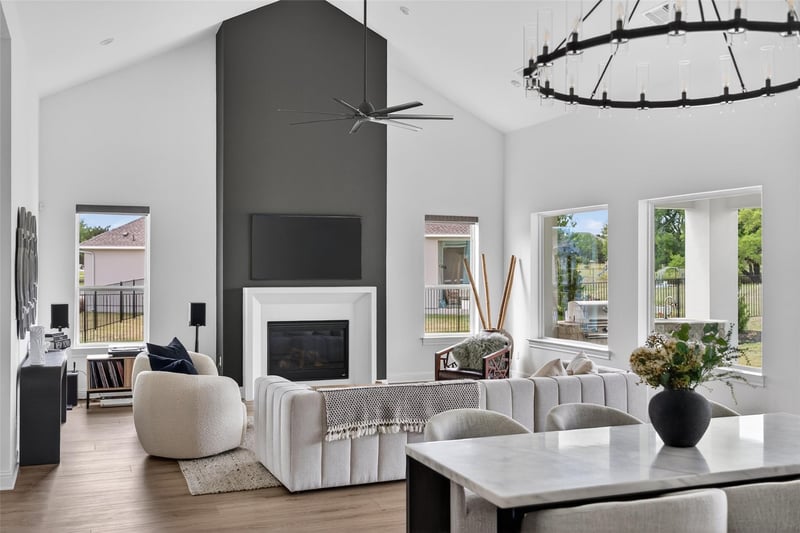 534 Prairie Clover DR, Dripping Springs, TX 78620