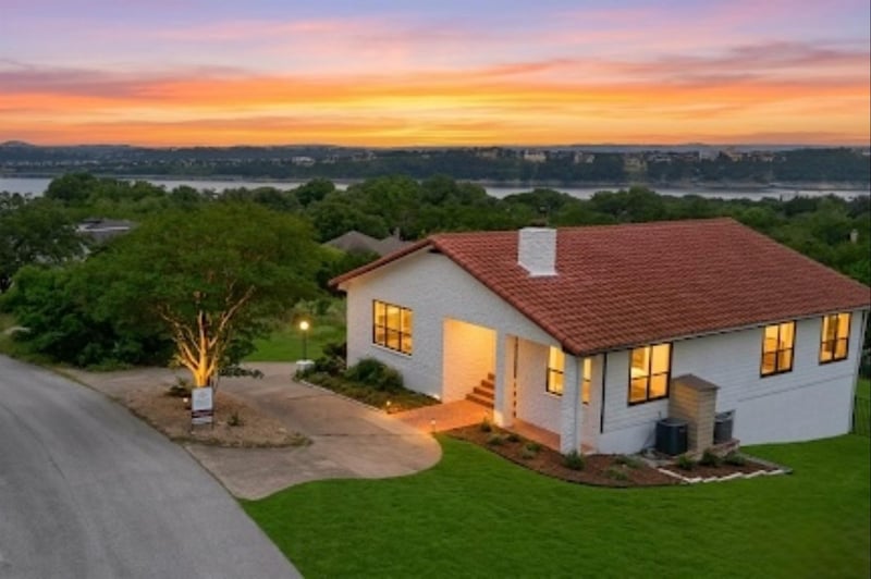 20201 Byrd Ave, Lago Vista, TX 78645