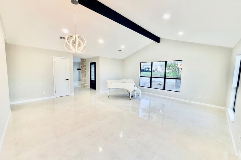 20201 Byrd Ave, Lago Vista, TX 78645