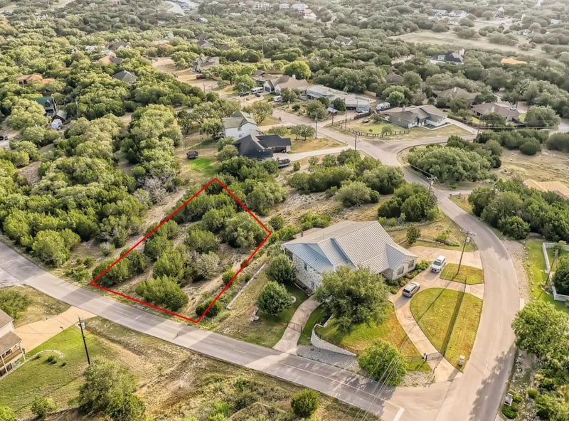 22317 Briarcliff DR, Spicewood, TX 78669