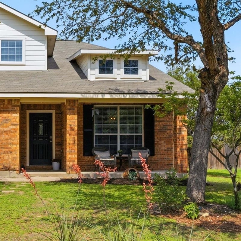 102 San Gabriel DR, Kyle, TX 78640