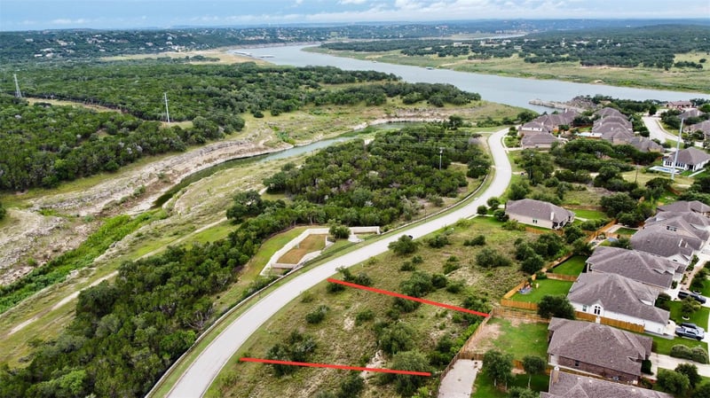7500 Tessera PKWY, Lago Vista, TX 78645