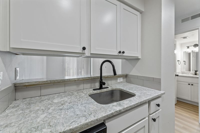 3819 Southway DR #208, Austin, TX 78704