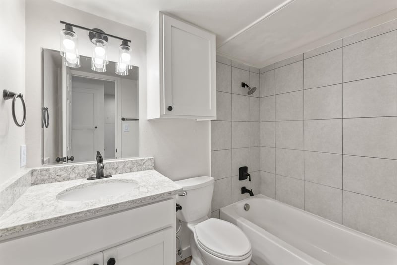 3819 Southway DR #208, Austin, TX 78704
