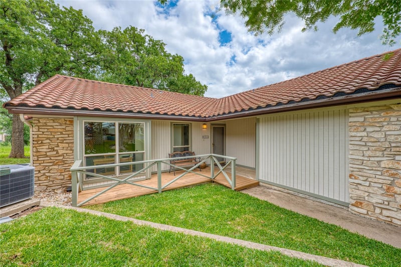 110 Big SPUR #2, Horseshoe Bay, TX 78657