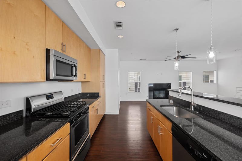 2606 Wilson ST #1104, Austin, TX 78704