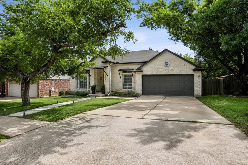 6220 Harrogate DR, Austin, TX 78759