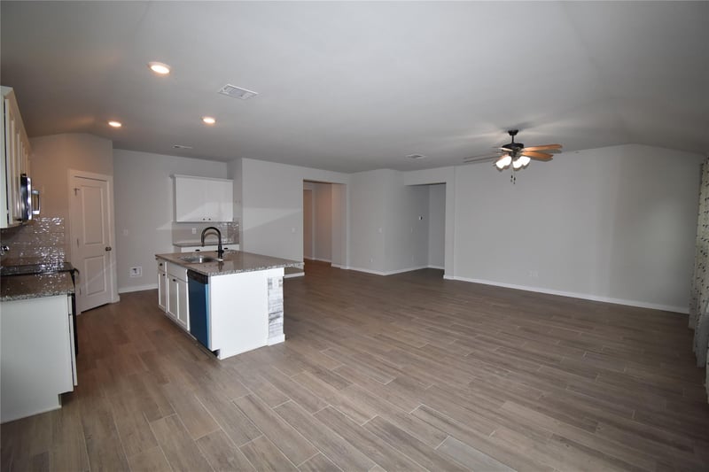 21209 Santa Carlo Ave, Lago Vista, TX 78645