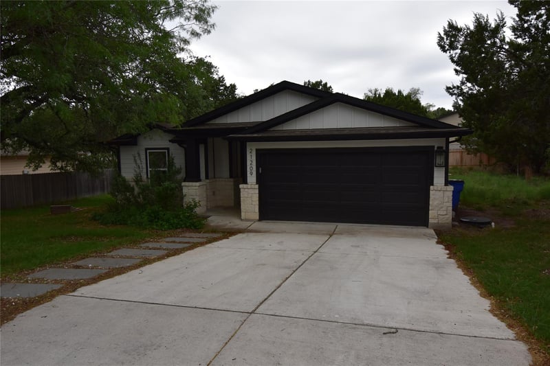 21209 Santa Carlo Ave, Lago Vista, TX 78645