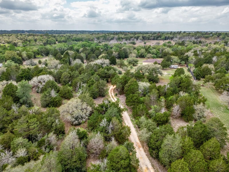 1354 Old Pin Oak RD, Paige, TX 78659