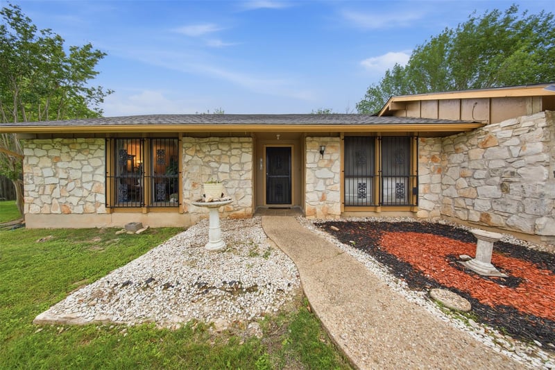 6511 Bridgewater CV, Austin, TX 78723
