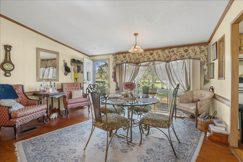 101 County Road 288, Liberty Hill, TX 78642