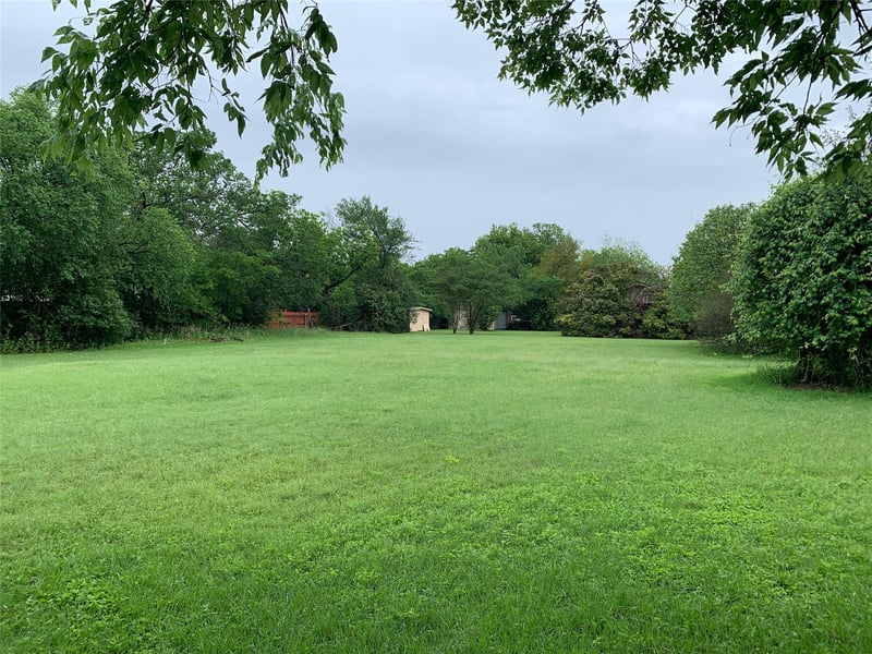1112 8th ST, Georgetown, TX 78626