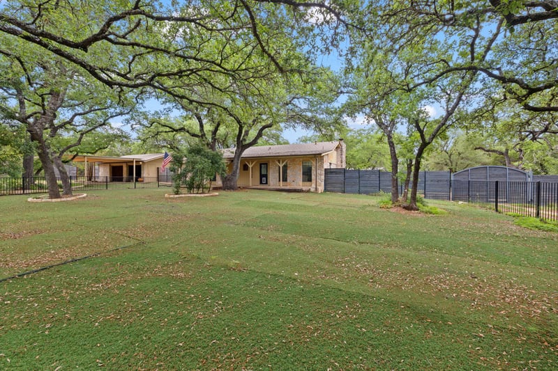 16207 Big Oak CIR, Leander, TX 78641