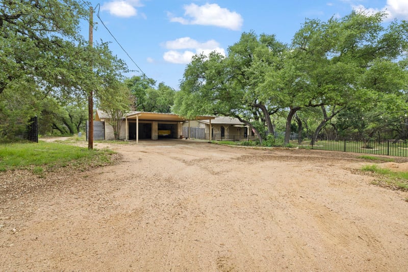 16207 Big Oak CIR, Leander, TX 78641
