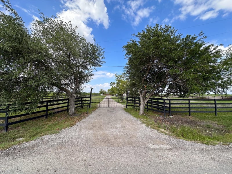 2687 Cotton Gin RD, Kyle, TX 78640