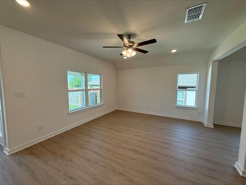 20432 Gillbrand RD, Manor, TX 78653
