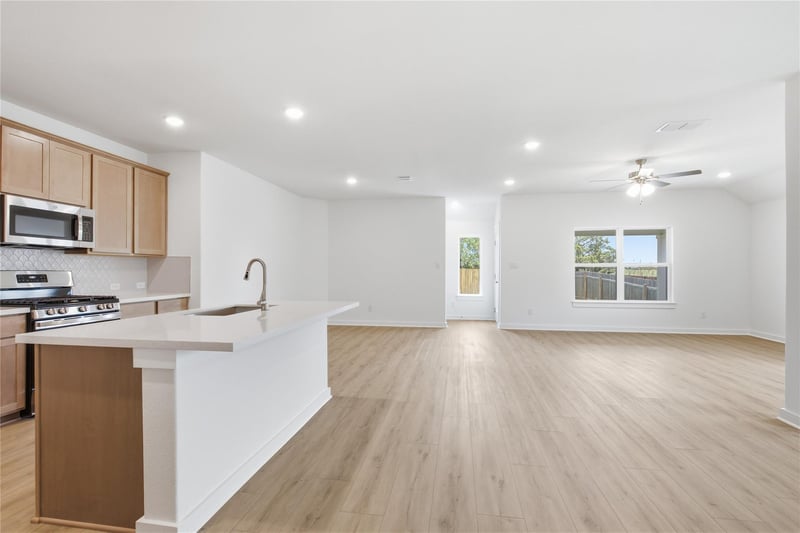 20432 Gillbrand RD, Manor, TX 78653
